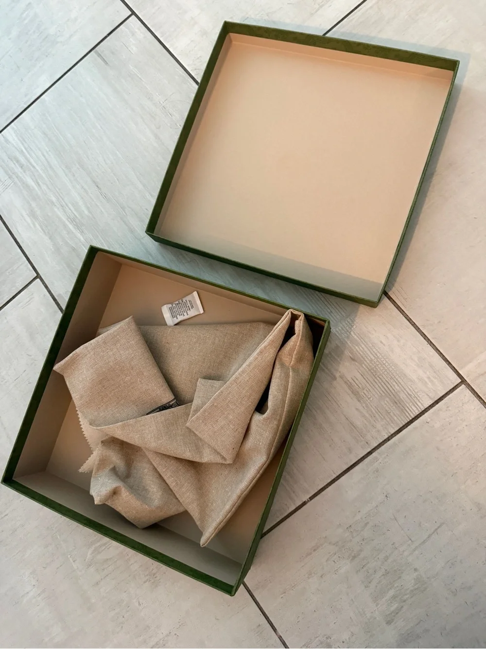NWT Gucci Olive Green Patterned Gift Box